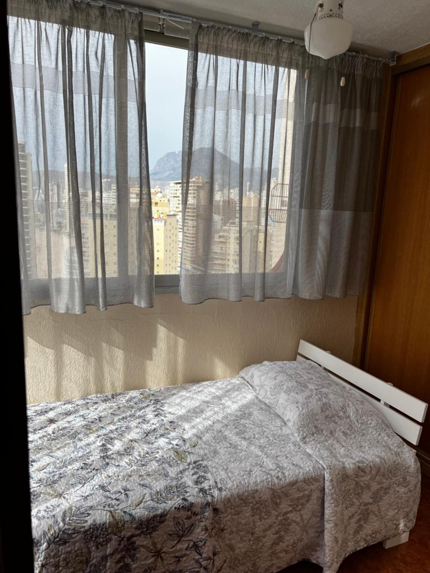 2 Bedroom Levante Beach Benidorm Exterior foto
