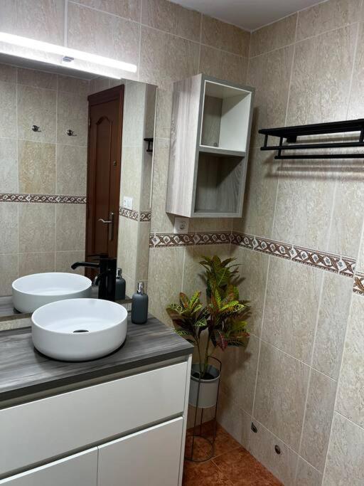2 Bedroom Levante Beach Benidorm Exterior foto